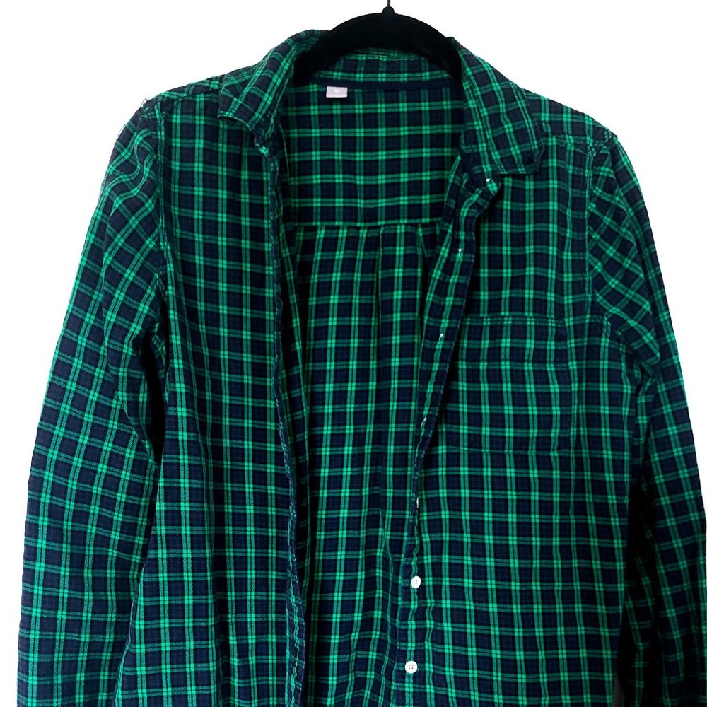 Green & Navy Button-up Flannel